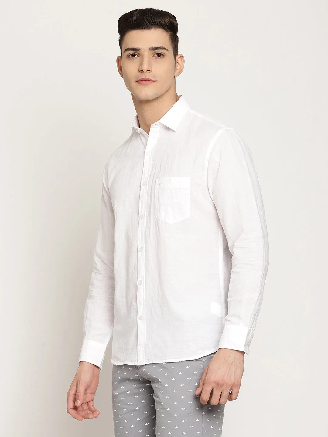 Cantabil Cotton Blend Solid White Full Sleeve Casual Shirt for Men with Pocket