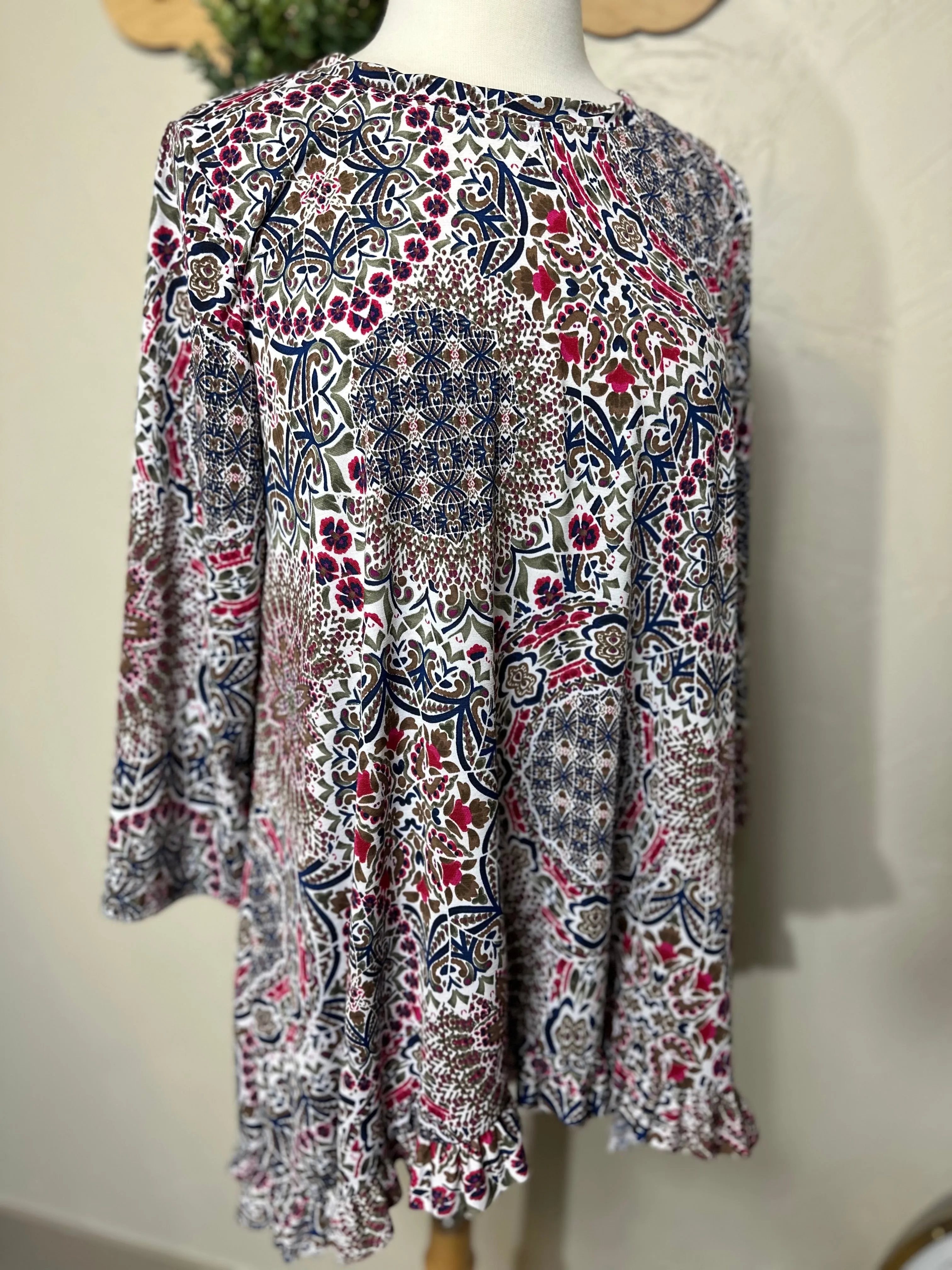 Kate Medallion Hi Low Mixed Up Print Tunic Top