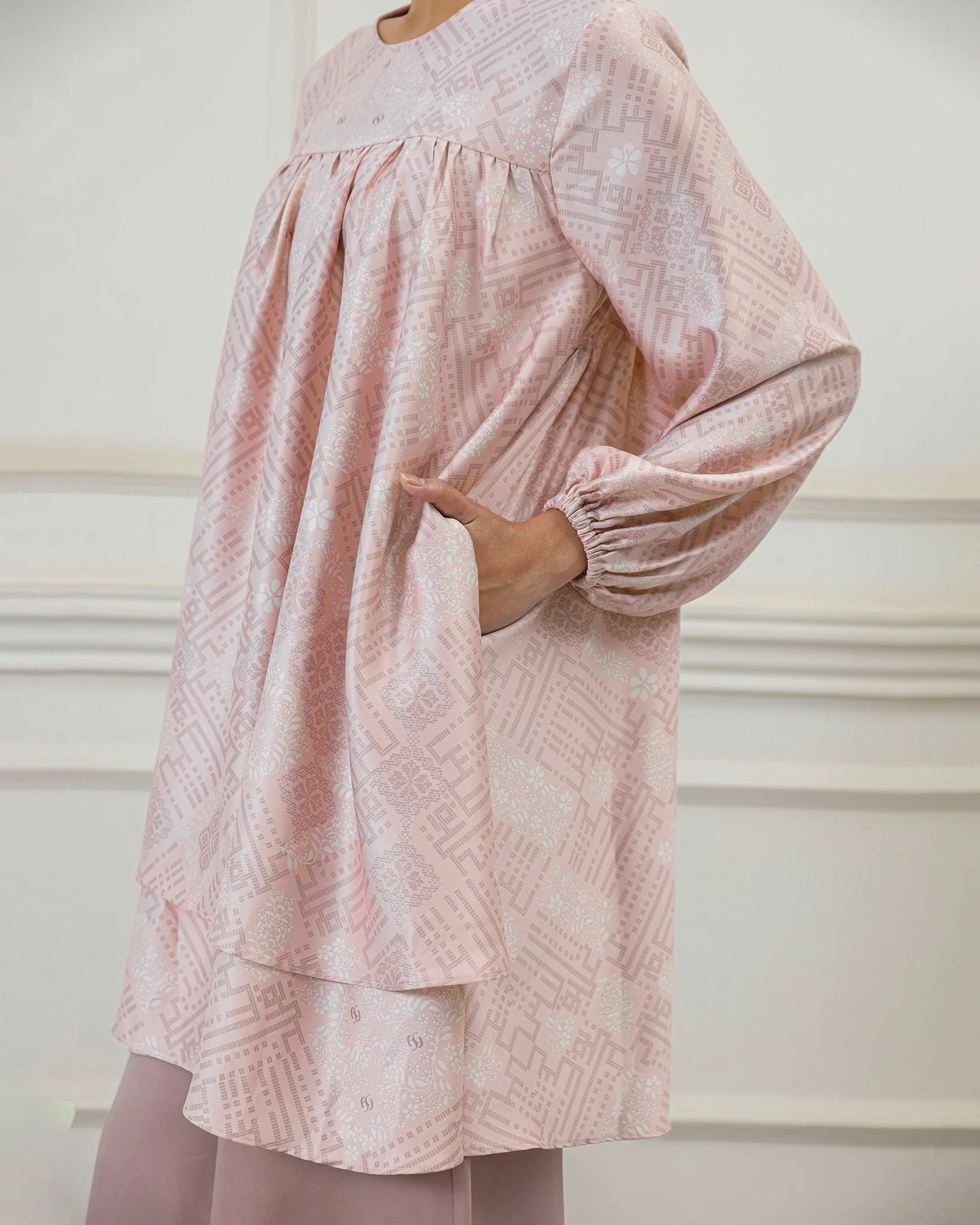 LARASATI TUNIC