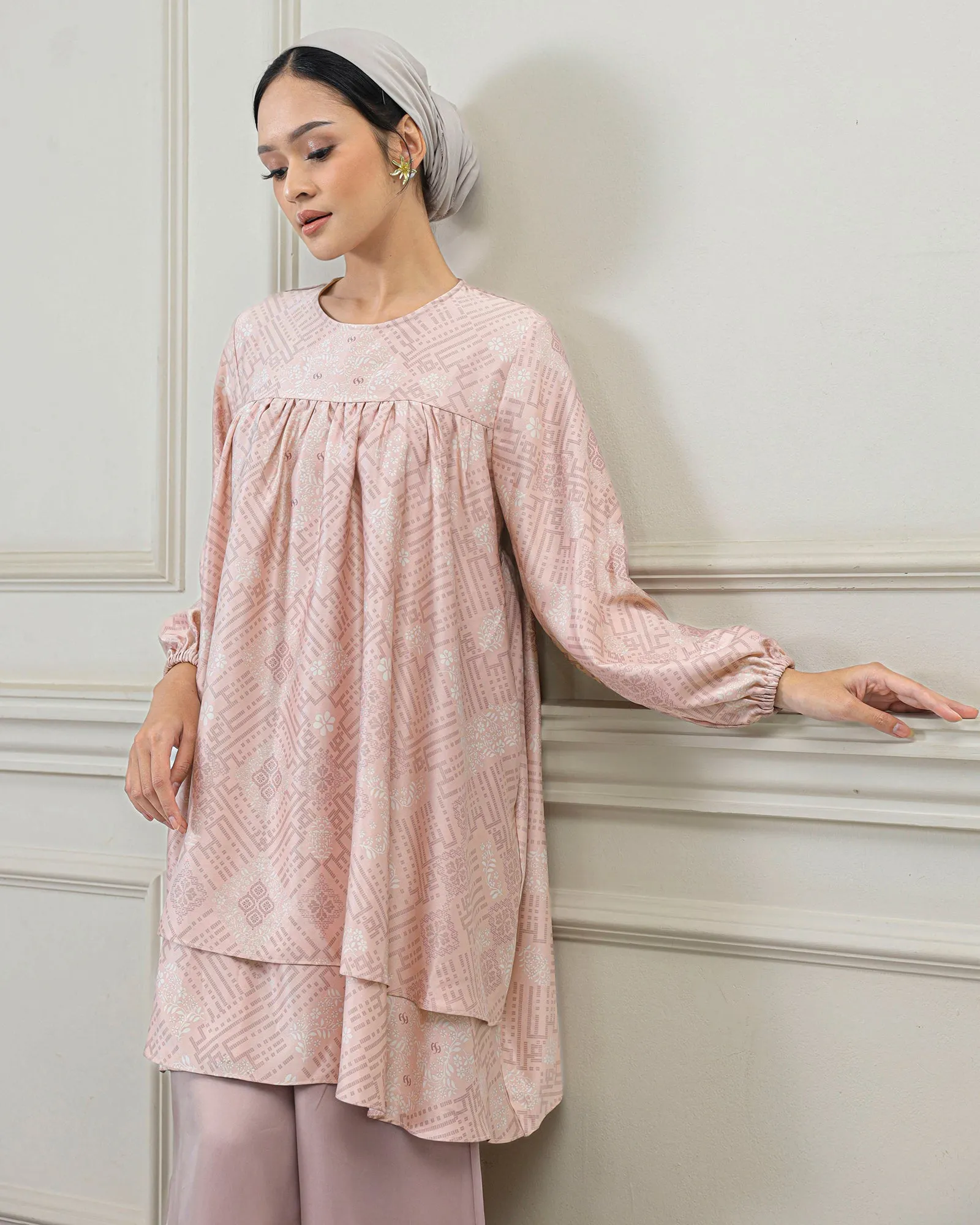 LARASATI TUNIC