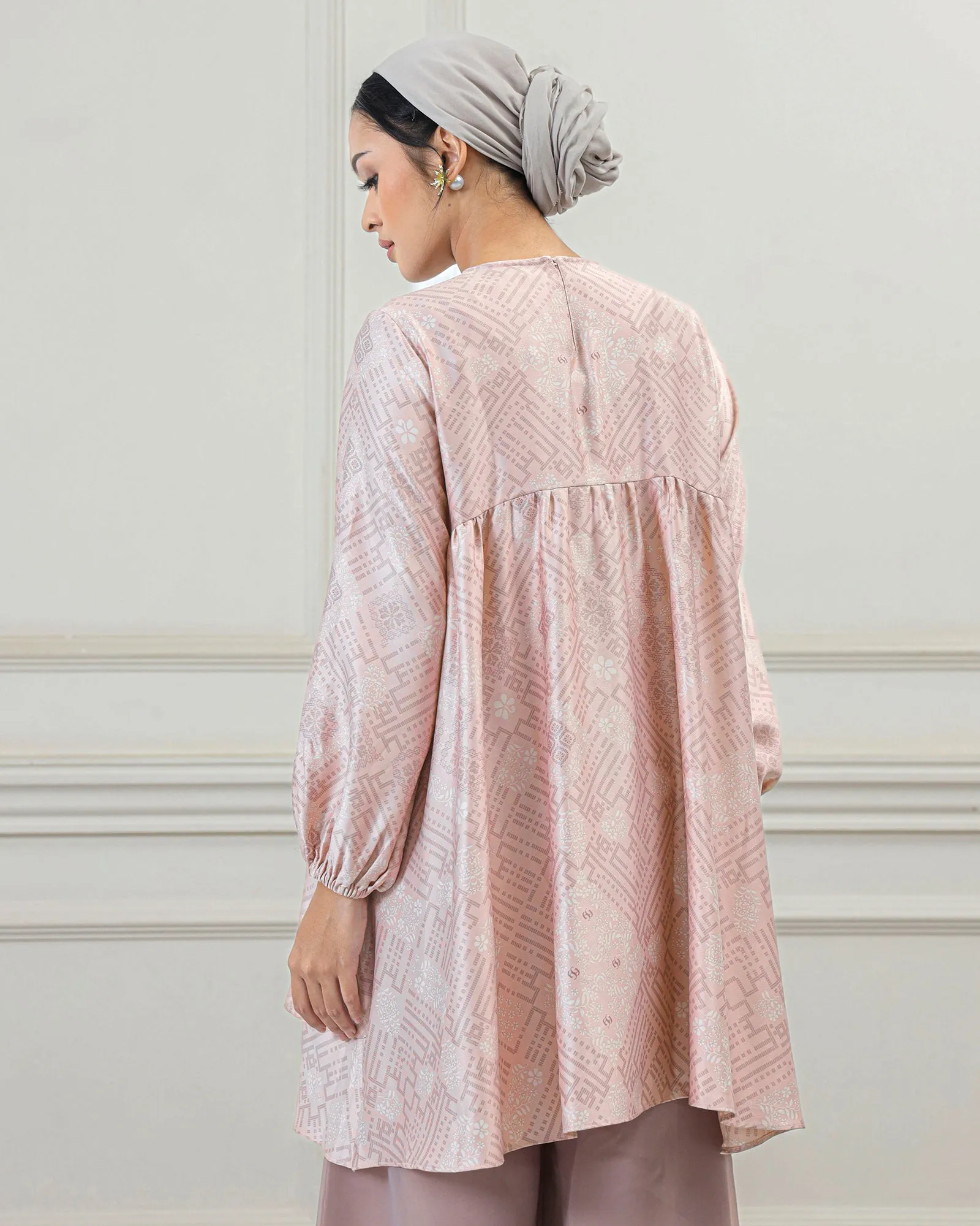 LARASATI TUNIC