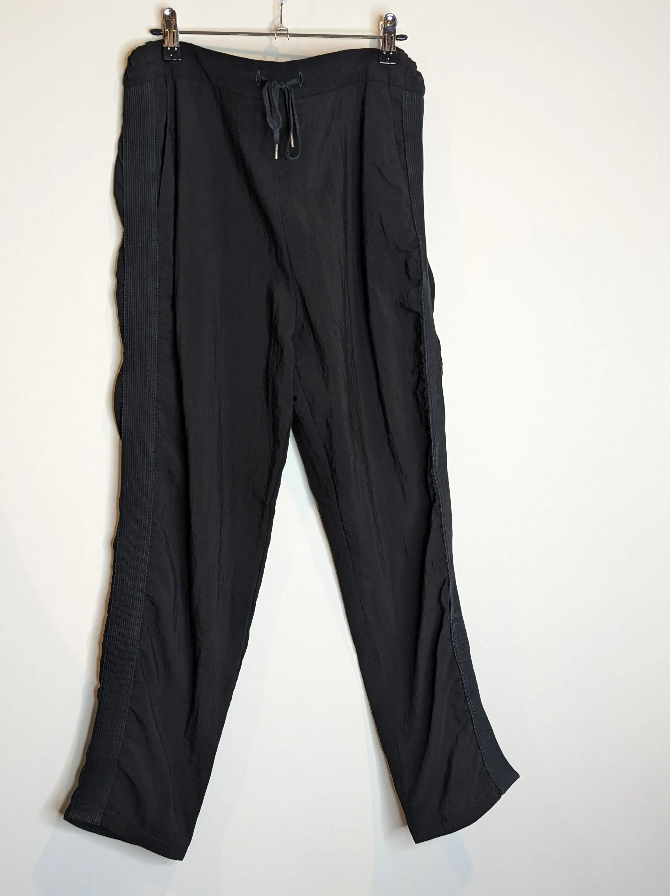 Maje Black Casual Pants