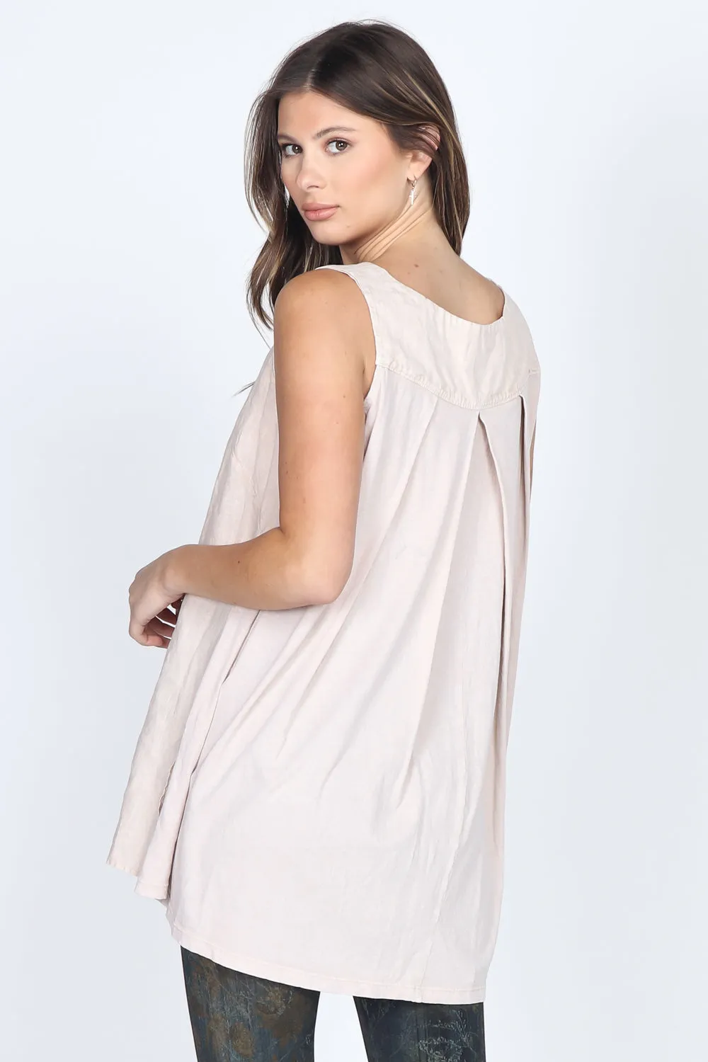 Sleeveless Boat Neck Tunic